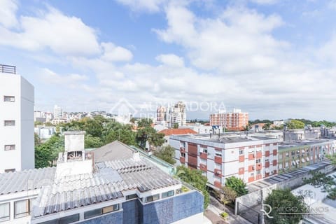 Image 17 - 231102
